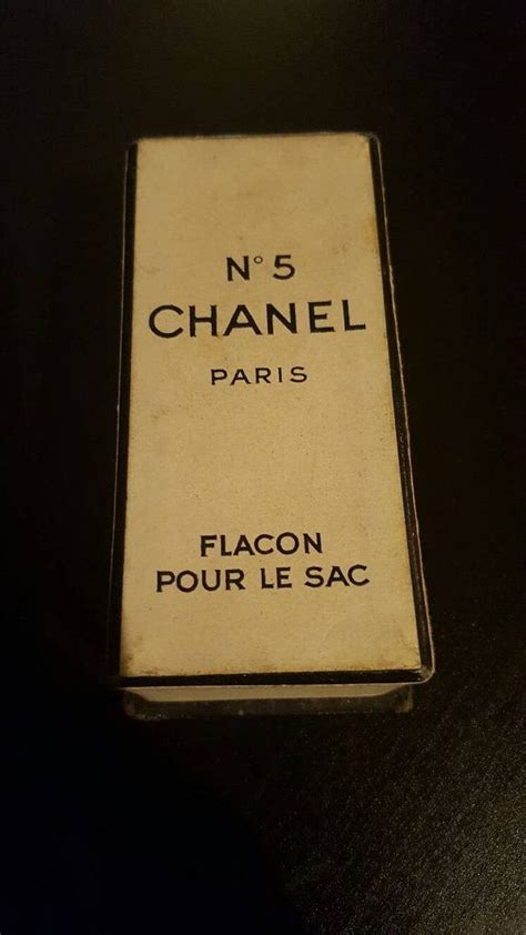 Vintage Full Parfum No 5 Chanel Flacon Pour le Sac Purse Paris 